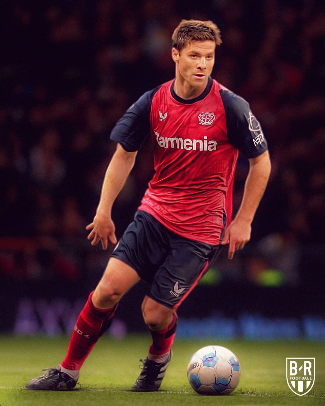 LOL官网-赛地聚焦：德甲集结日热度飙升，阿森纳临场应变，信心回归，赛季目标并未改变