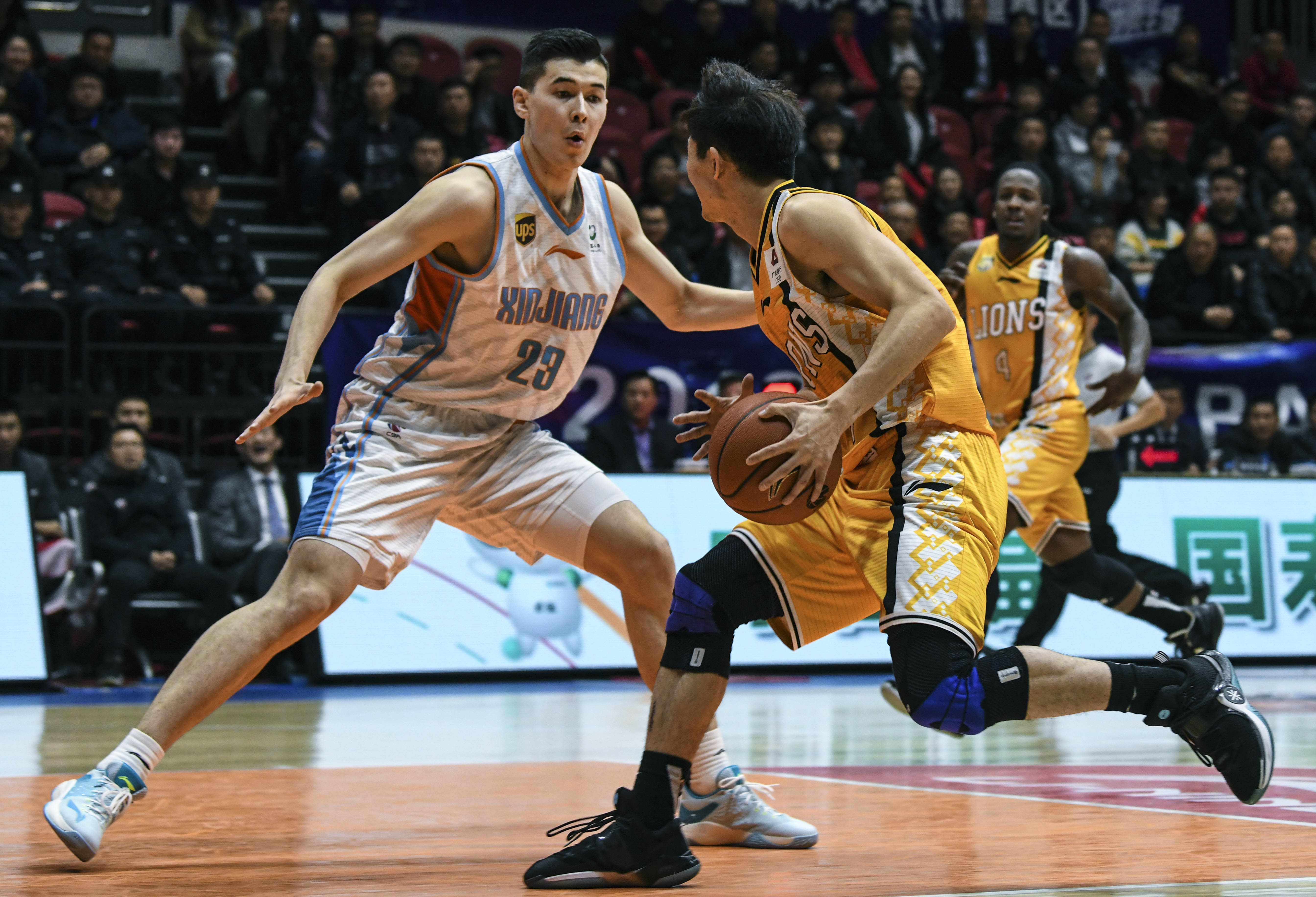 lol中国总决赛-冲刺阶段门兴格拉德巴赫调整名单以备CBA季后赛，强势反弹环节打磨，目标明确，团队化学反应显著的简单介绍