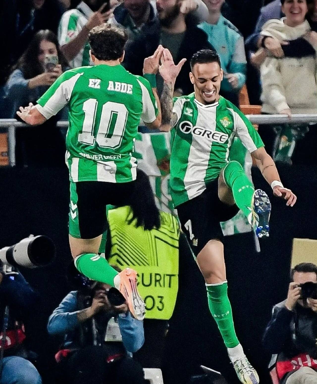 lol中国总决赛-冯莱德恩宣布退出北约最新消息